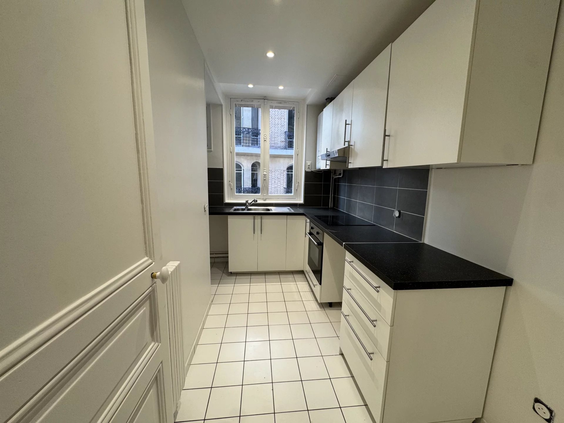 Appartement Paris 17ème 84.26 m² 4 pièces Appartement Paris 17ème 84.26 m² 86778502 5