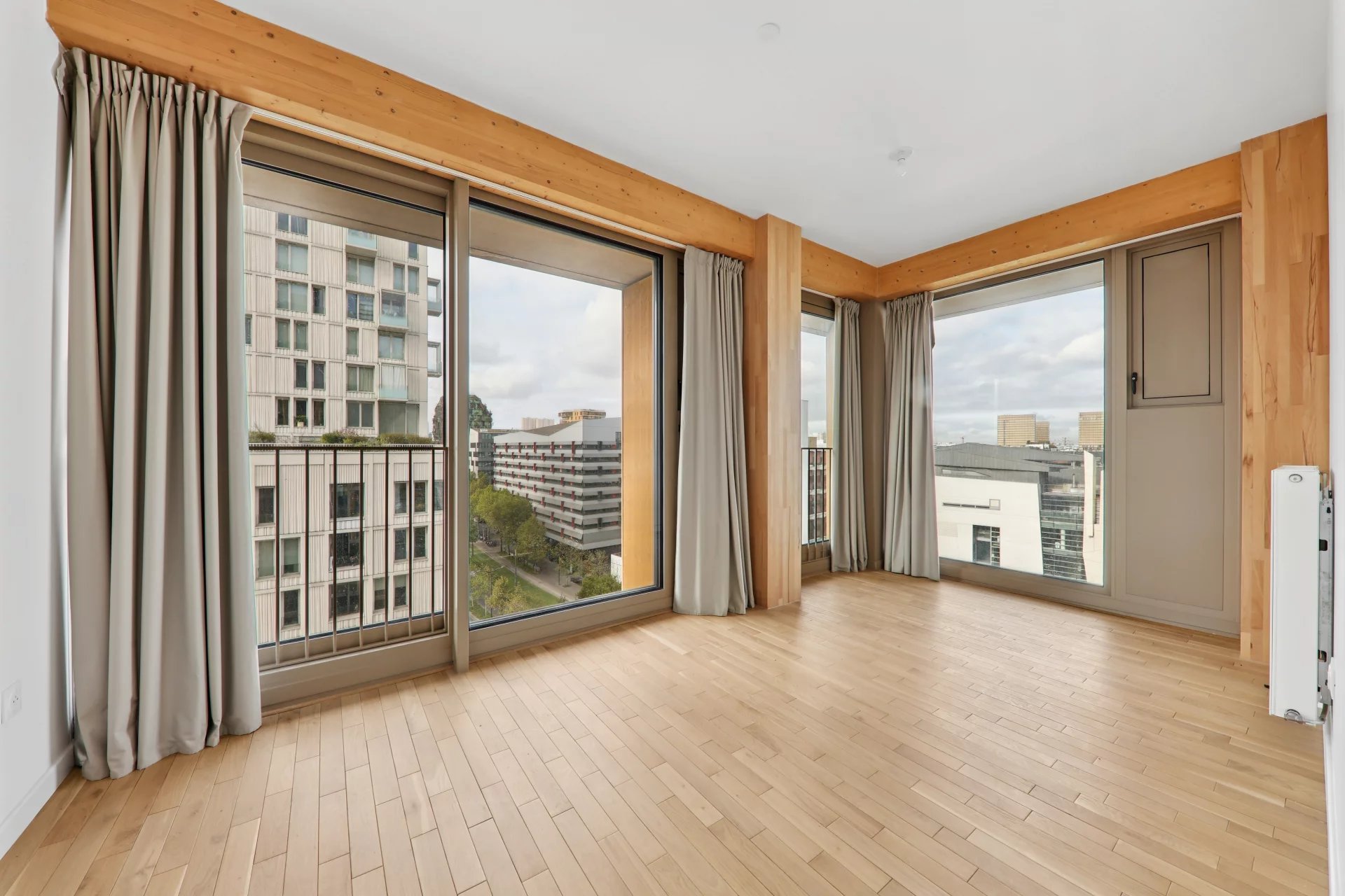 Appartement Paris 13ème 101.40 m² 5 pièces Appartement Paris 13ème 101.40 m² 86384475 11