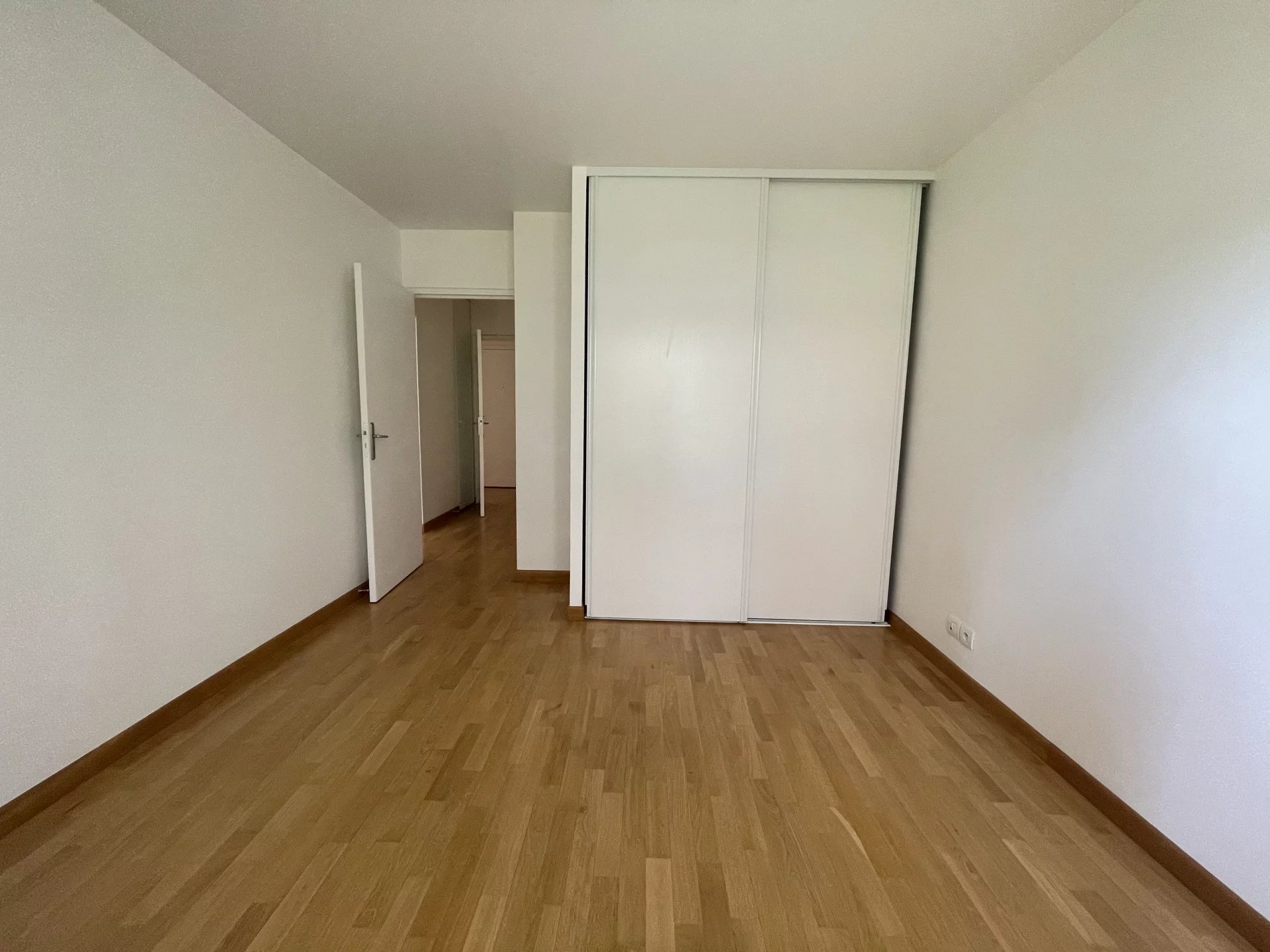 Appartement Issy-les-Moulineaux 67.60 m² 3 pièces Appartement Issy-les-Moulineaux 67.60 m² 87123268 9