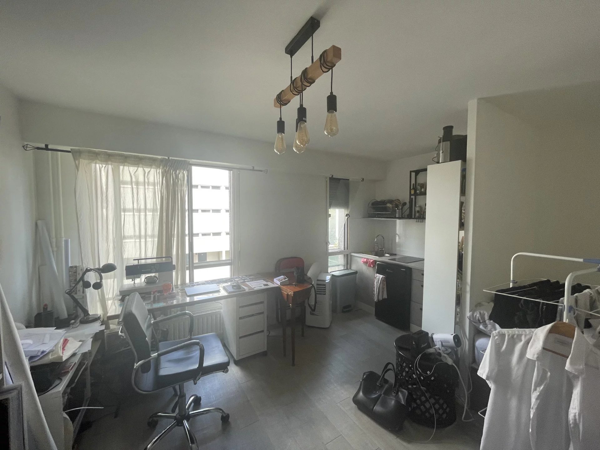 Appartement Paris 19ème 30.00 m² 1 pièce Appartement Paris 19ème 30.00 m² 86215440 1