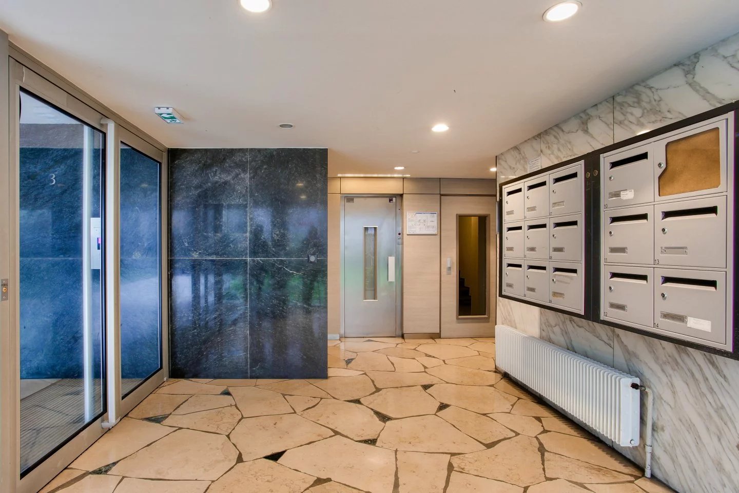 Appartement Courbevoie 62.10 m² 3 pièces Appartement Courbevoie 62.10 m² 84780211 9