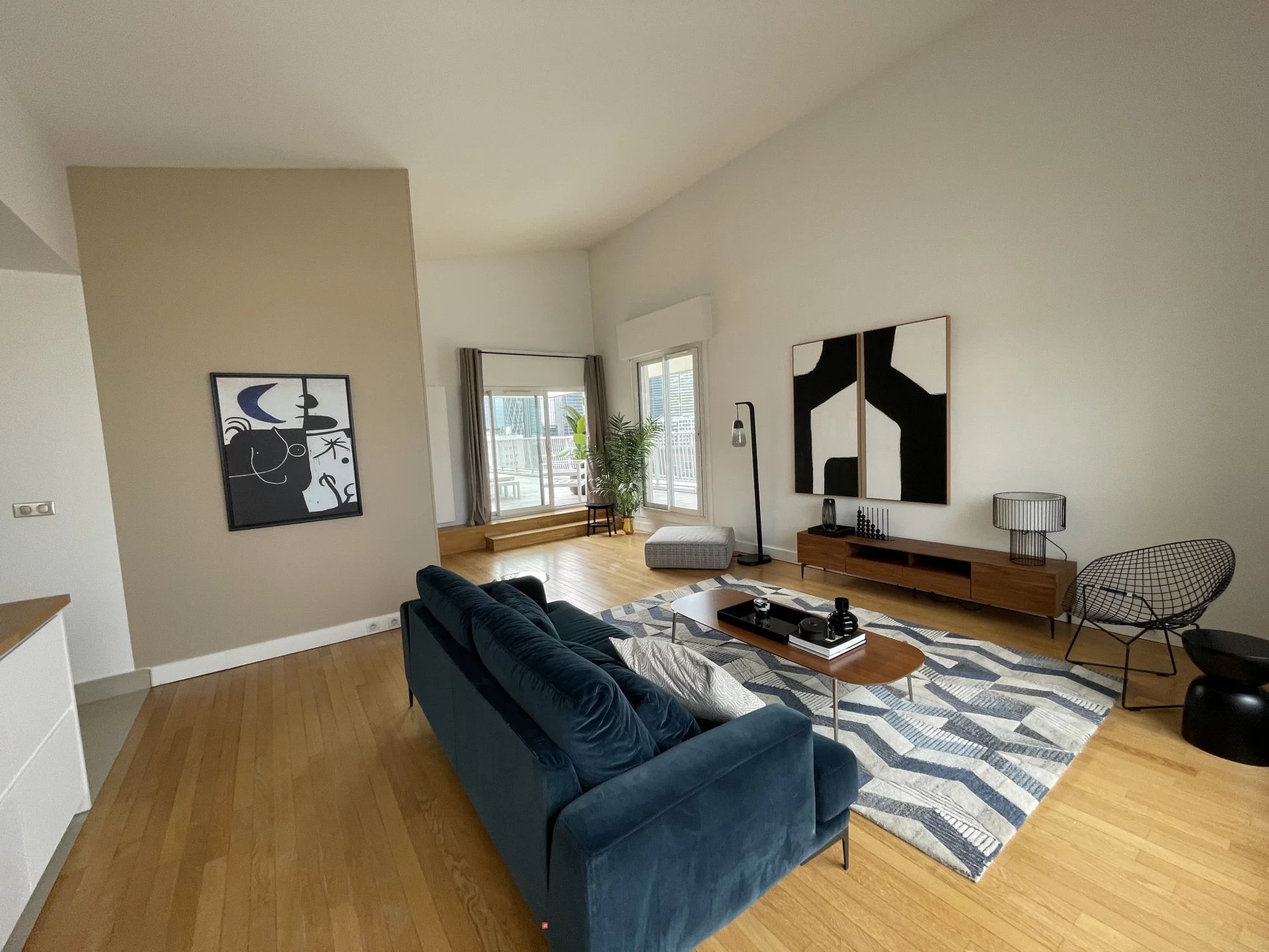 Appartement Courbevoie 128.80 m² 4 pièces Appartement Courbevoie 128.80 m² 86761752 5