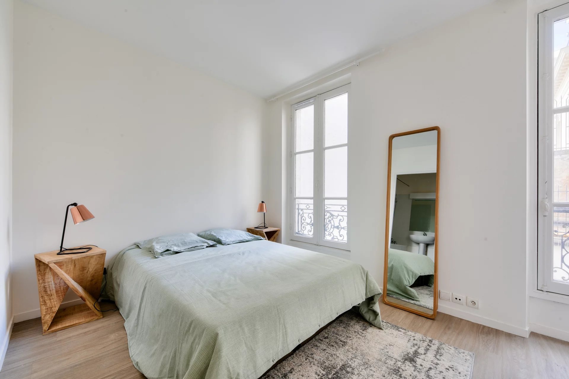 Appartement Paris 8ème 42.00 m² 2 pièces Appartement Paris 8ème 42.00 m² 84943323 4