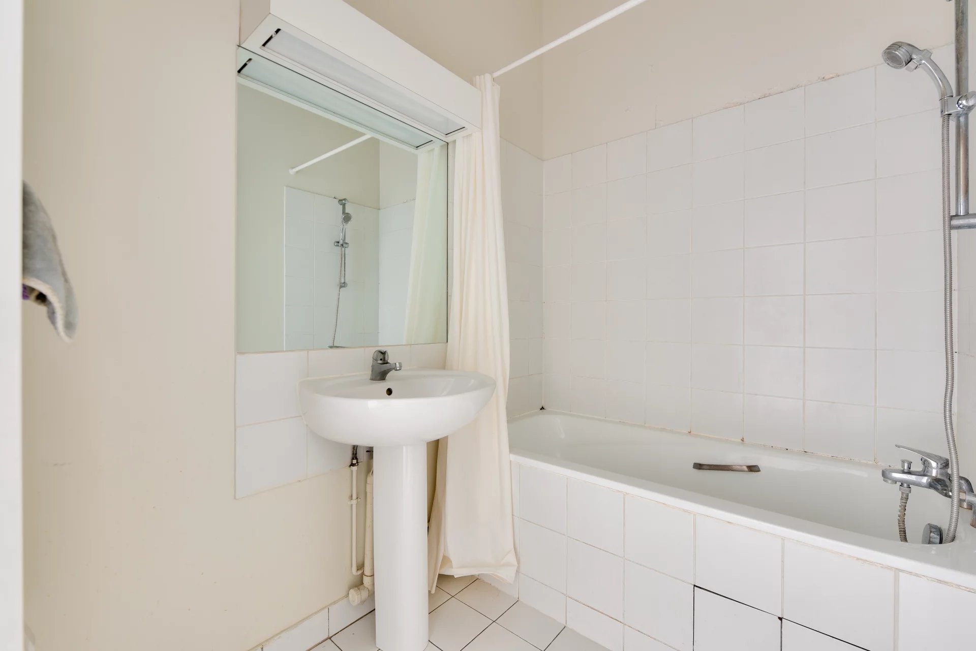 Appartement Paris 8ème 46.20 m² 2 pièces Appartement Paris 8ème 46.20 m² 85262068 4