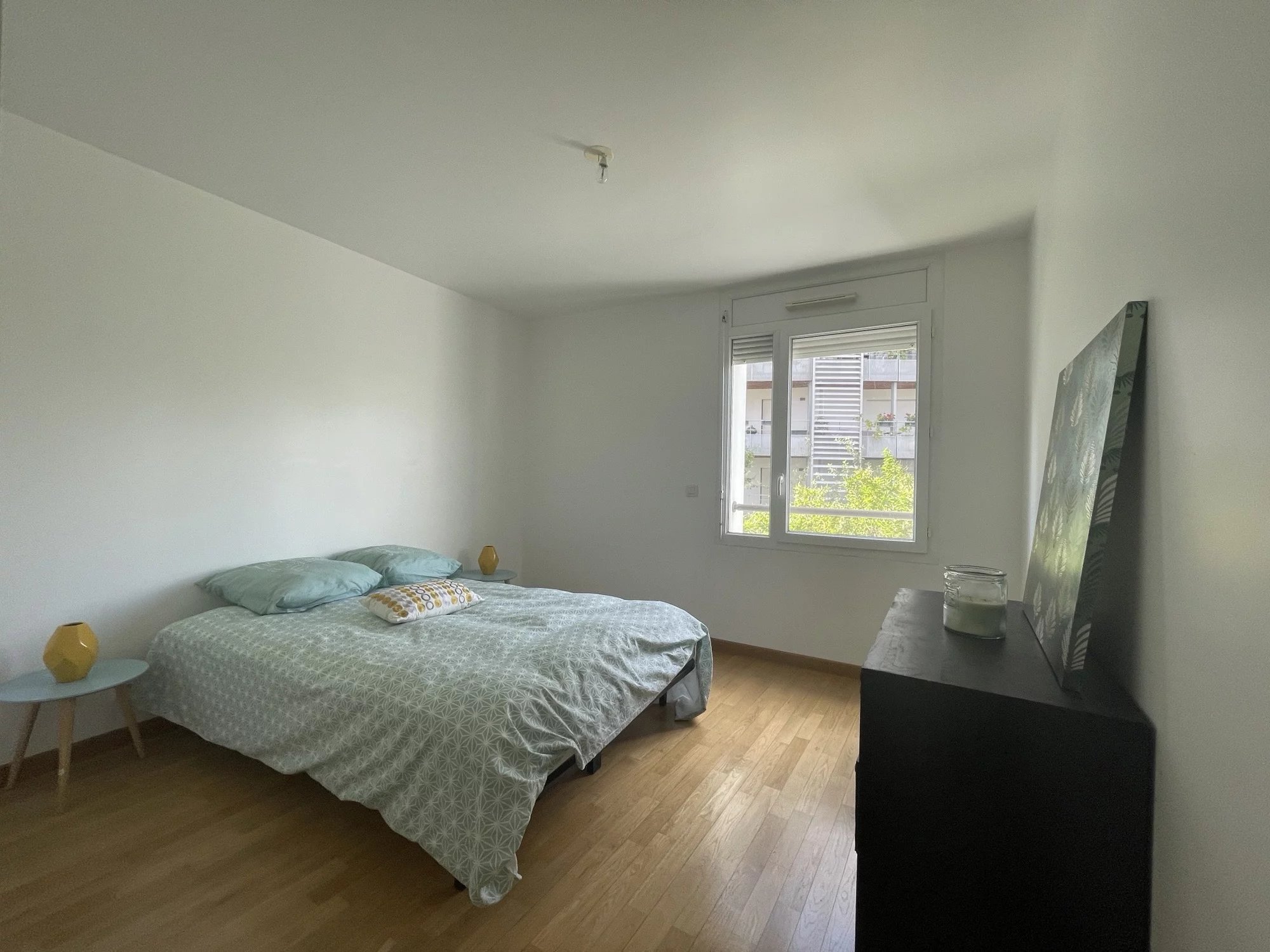 Appartement Issy-les-Moulineaux 92.30 m² 4 pièces Appartement Issy-les-Moulineaux 92.30 m² 85715975 8