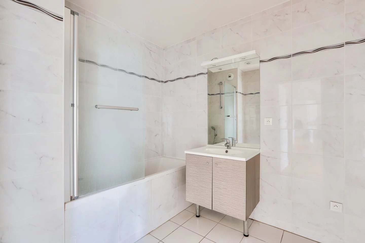 Appartement Guyancourt 68.78 m² 3 pièces Appartement Guyancourt 68.78 m² 85321626 13