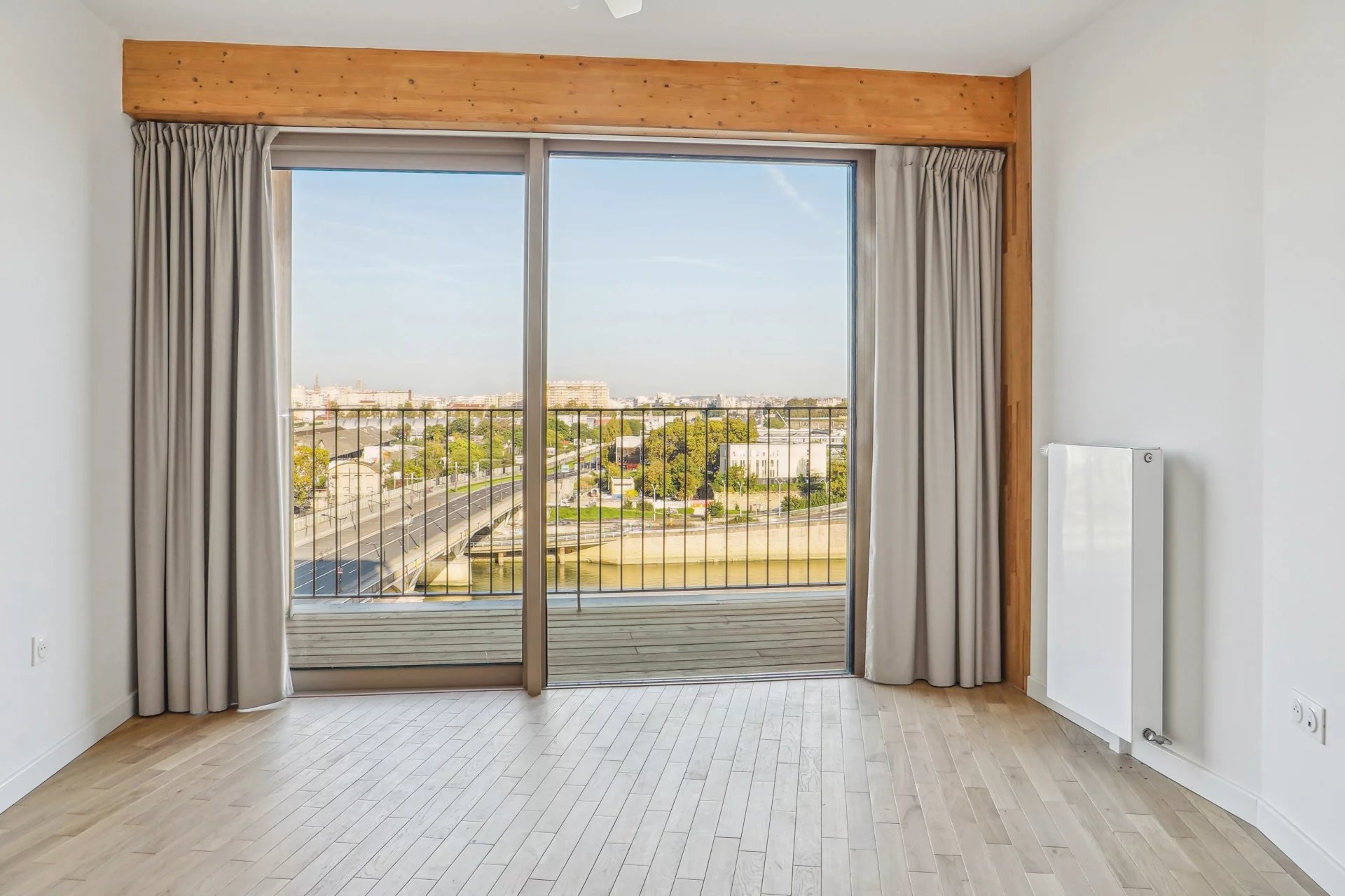 Appartement Paris 13ème 80.30 m² 4 pièces Appartement Paris 13ème 80.30 m² 85347019 6