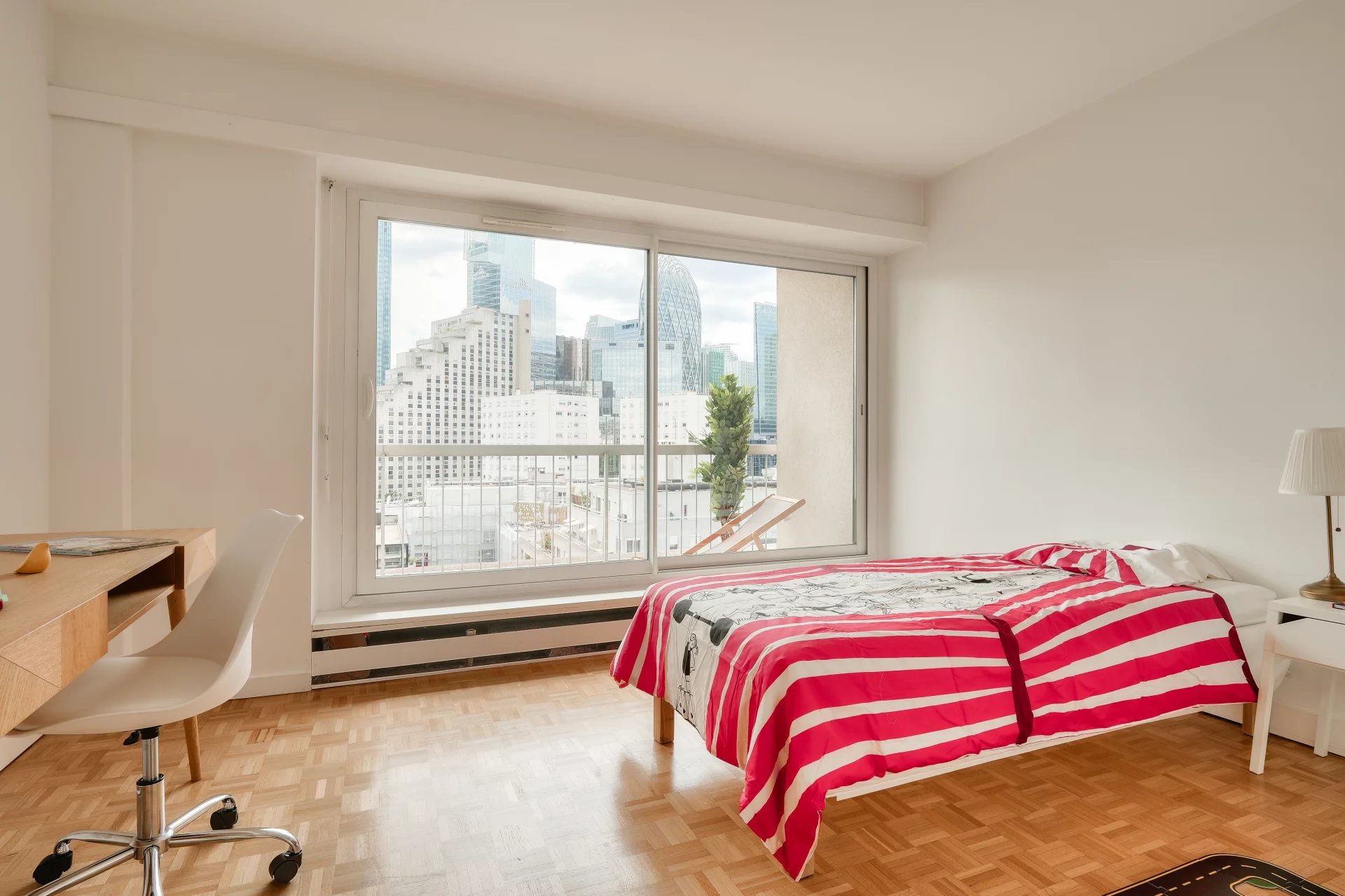 Appartement Courbevoie 96.40 m² 4 pièces Appartement Courbevoie 96.40 m² 83052759 5