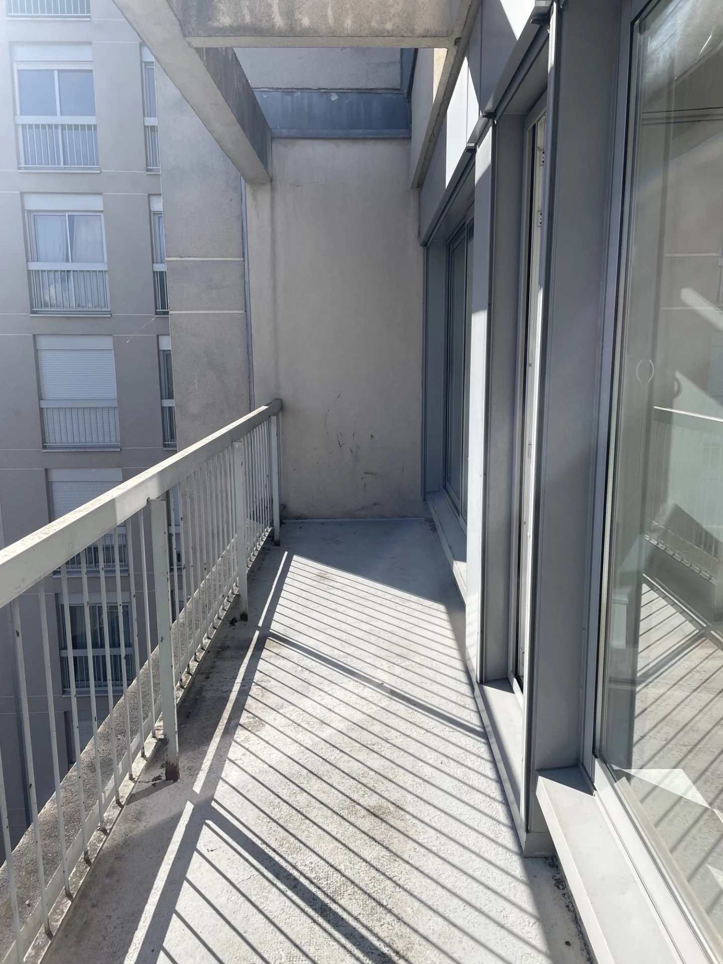 Appartement Courbevoie 63.80 m² 3 pièces Appartement Courbevoie 63.80 m² 85824335 3