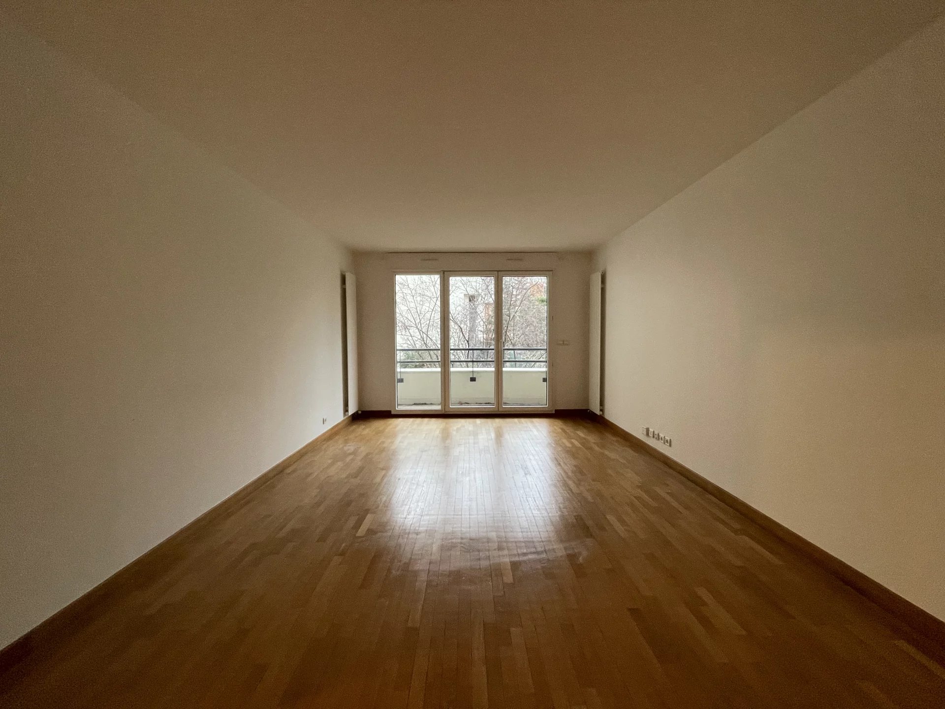 Appartement Courbevoie 76.00 m² 3 pièces Appartement Courbevoie 76.00 m² 86739770 2