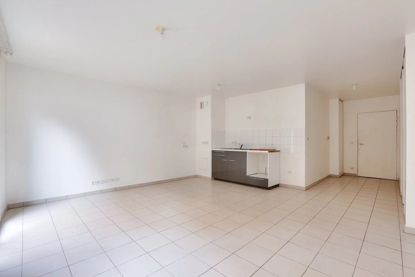 Appartement Issy-les-Moulineaux 49.40 m² 2 pièces Appartement Issy-les-Moulineaux 49.40 m² 85461811 3