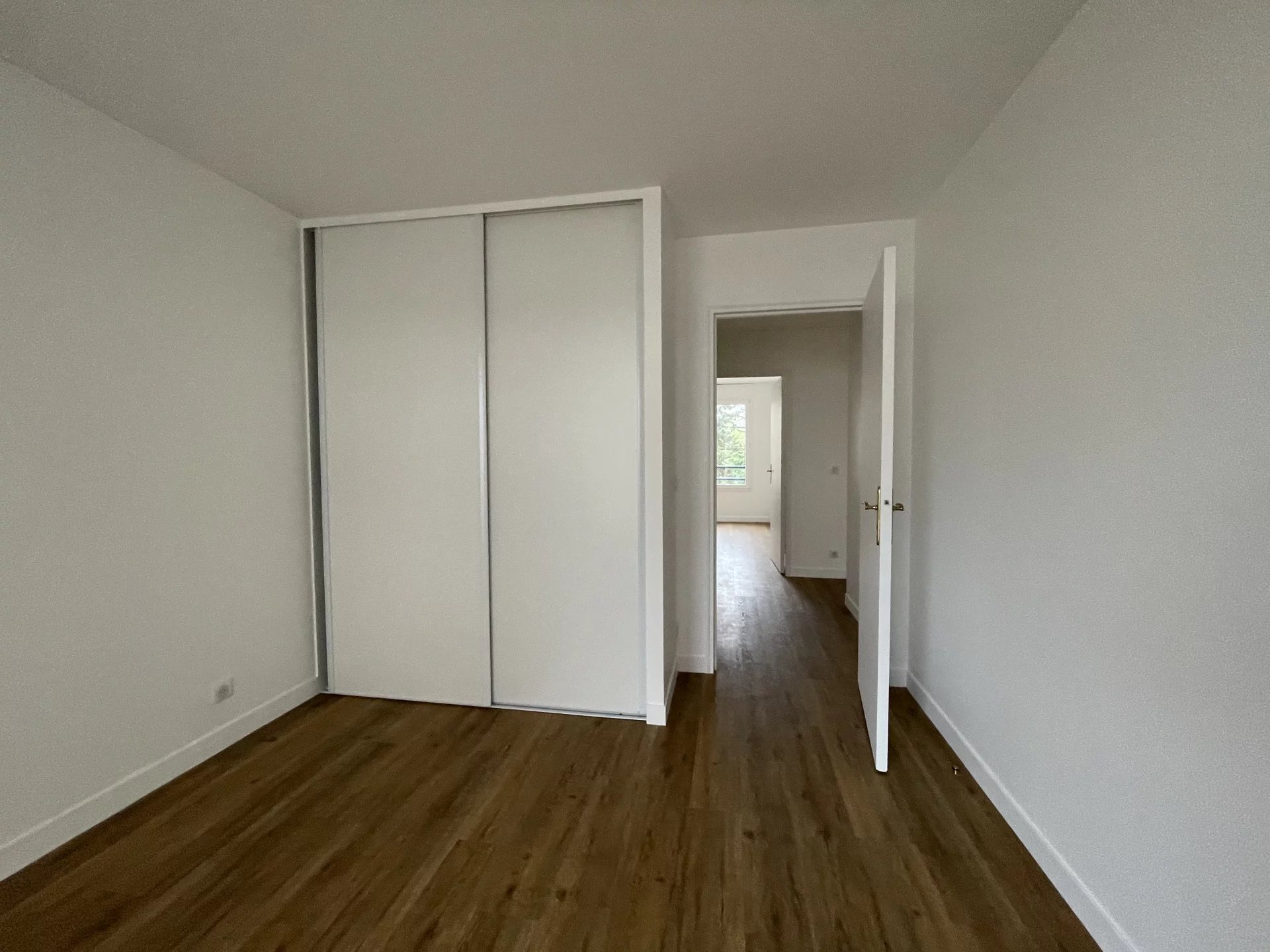Appartement Courbevoie 93.85 m² 4 pièces Appartement Courbevoie 93.85 m² 86816267 9