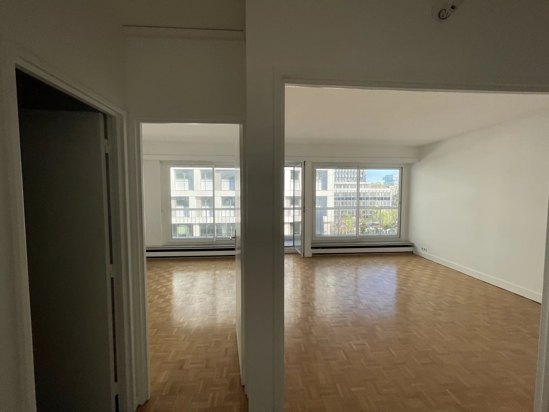 Appartement Courbevoie 62.50 m² 3 pièces Appartement Courbevoie 62.50 m² 86896896 2