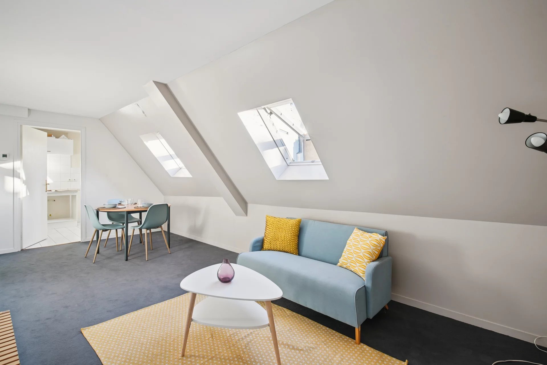 Appartement Paris 8ème 29.70 m² 1 pièce Appartement Paris 8ème 29.70 m² 84086463 2