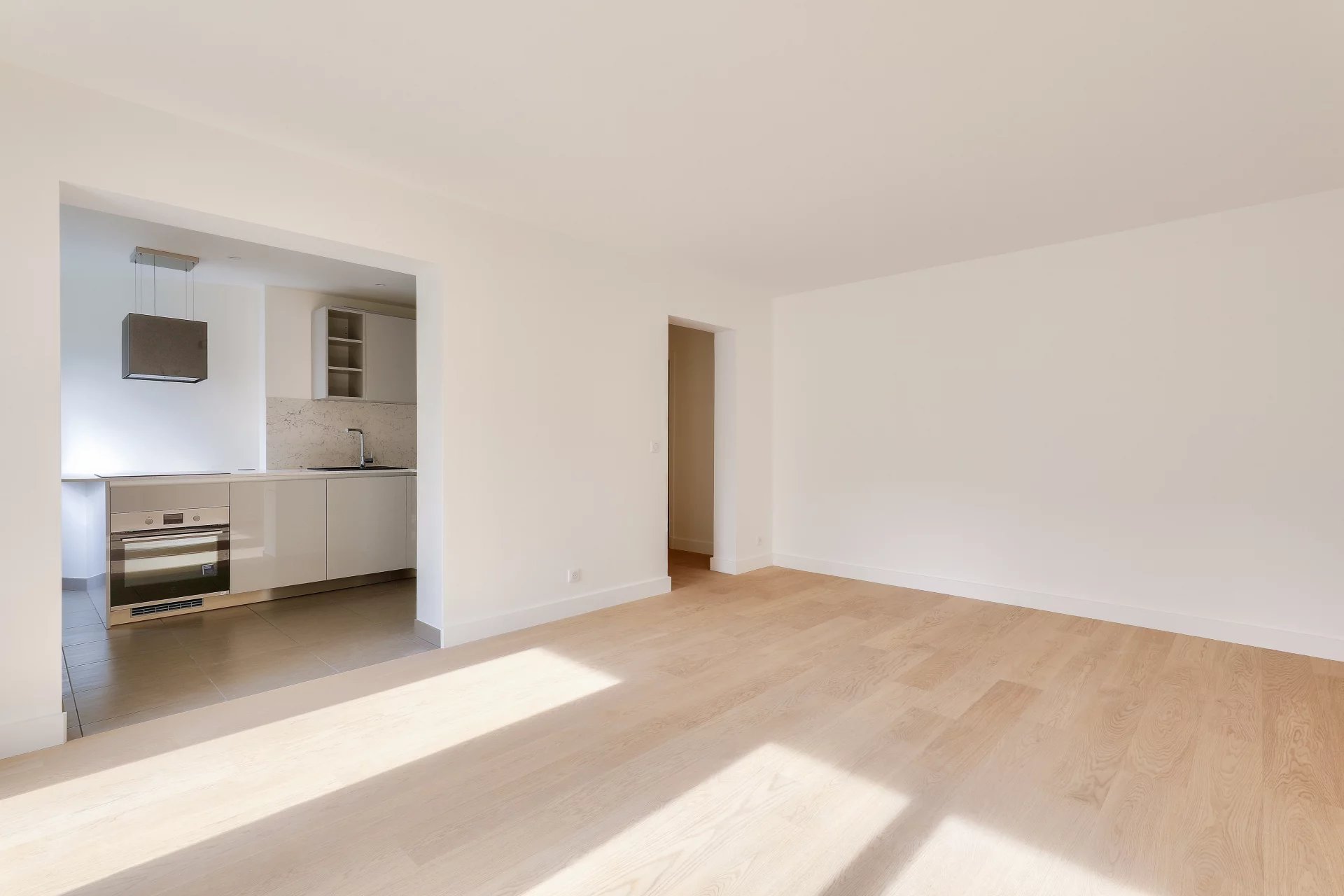 Appartement Paris 15ème 89.16 m² 4 pièces Appartement Paris 15ème 89.16 m² 84307616 3