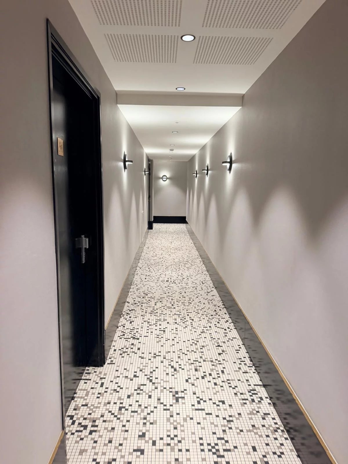 Appartement Neuilly-sur-Seine 110.00 m² 4 pièces Appartement Neuilly-sur-Seine 110.00 m² 87379379 13