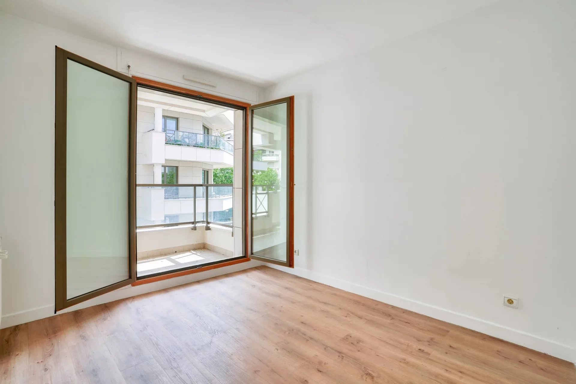 Appartement Levallois-Perret 43.60 m² 2 pièces Appartement Levallois-Perret 43.60 m² 86117092 7