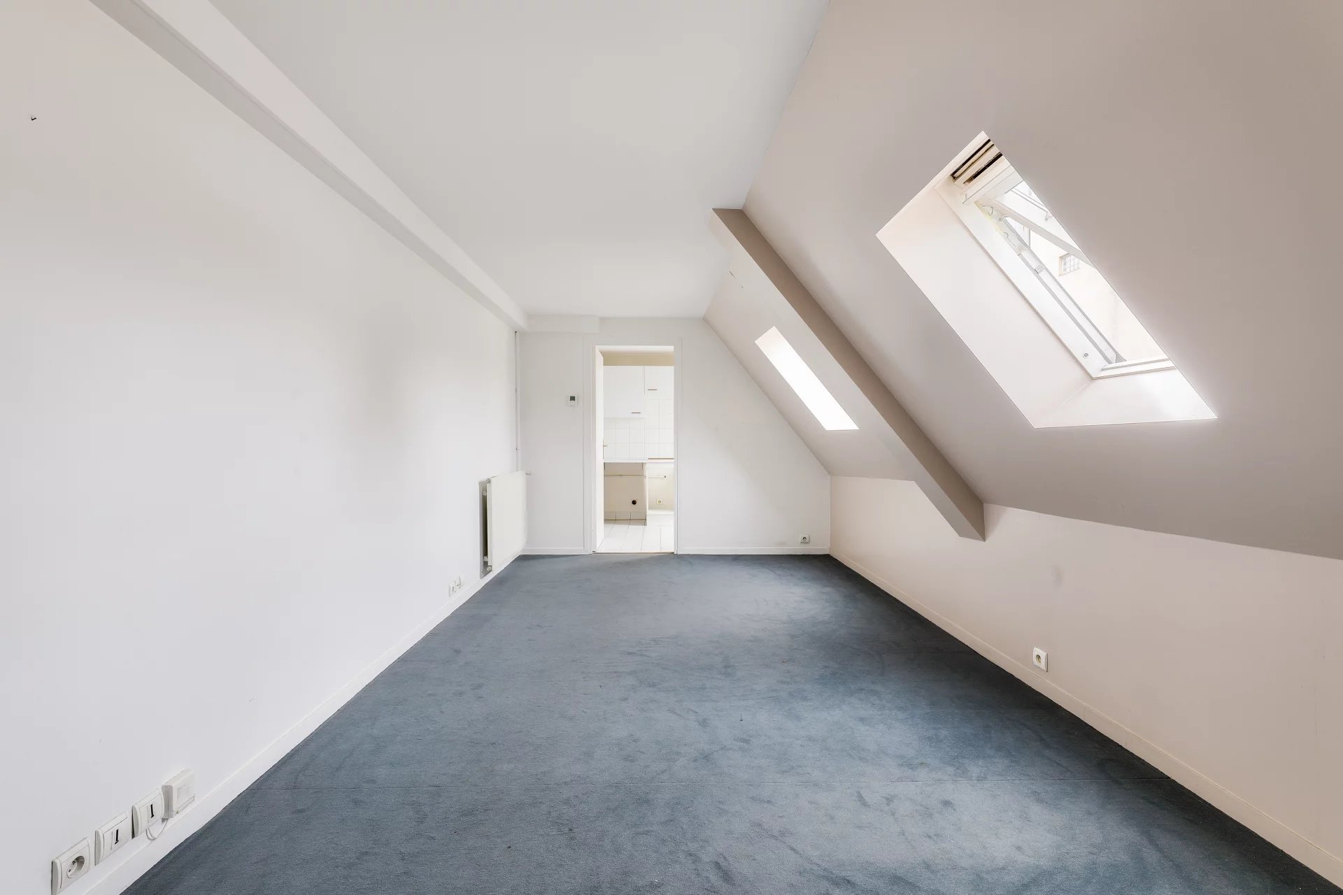 Appartement Paris 8ème 29.70 m² 1 pièce Appartement Paris 8ème 29.70 m² 84086463 4