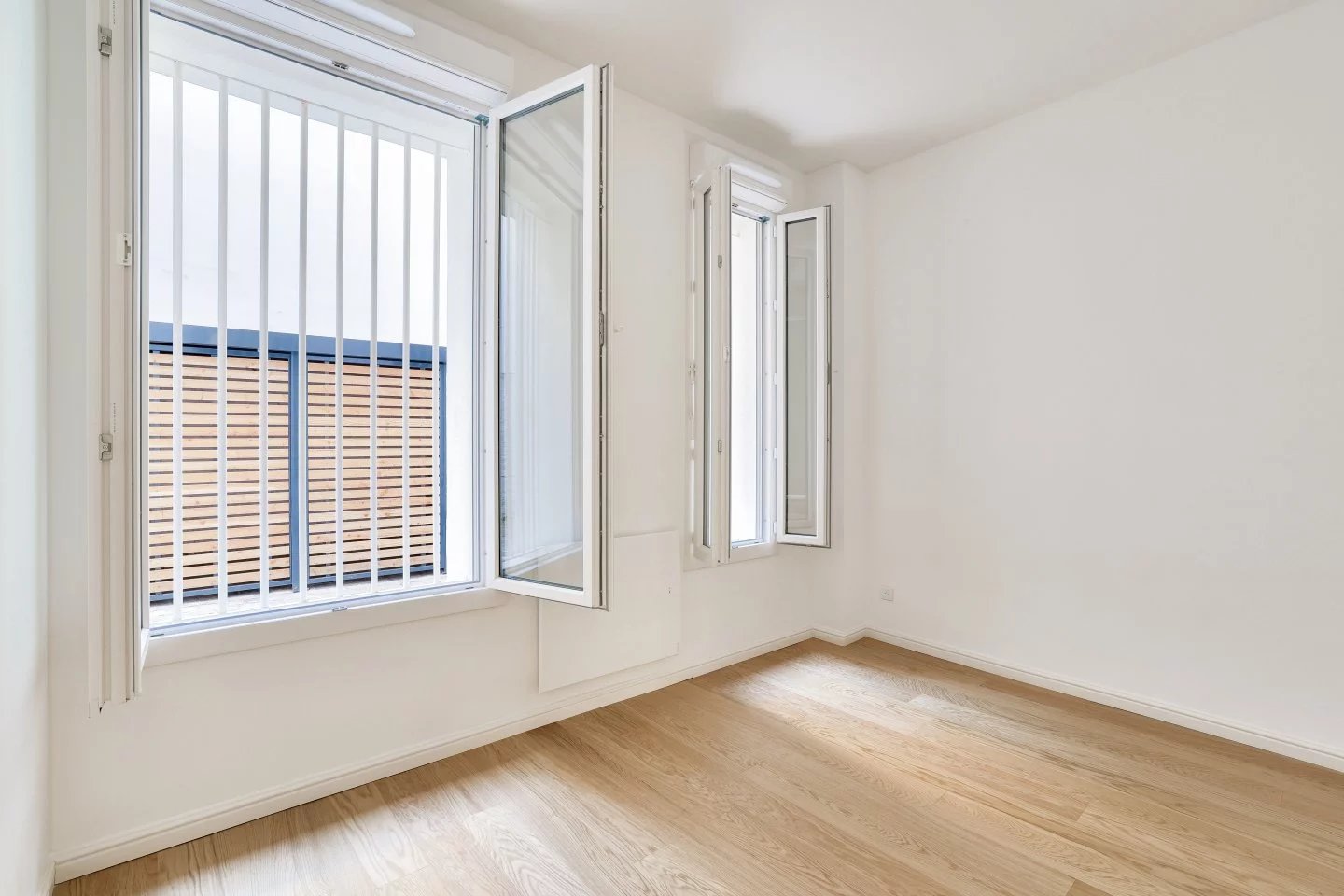 Appartement Paris 20ème 41.80 m² 3 pièces Appartement Paris 20ème 41.80 m² 85633732 7