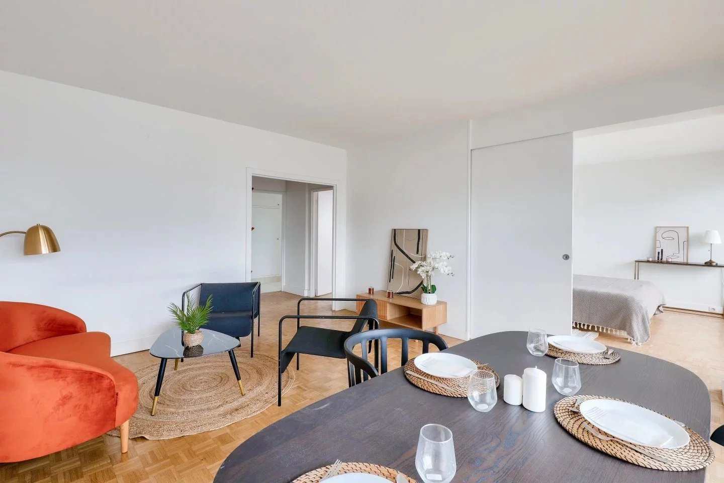 Appartement Courbevoie 70.00 m² 3 pièces Appartement Courbevoie 70.00 m² 85697546 2