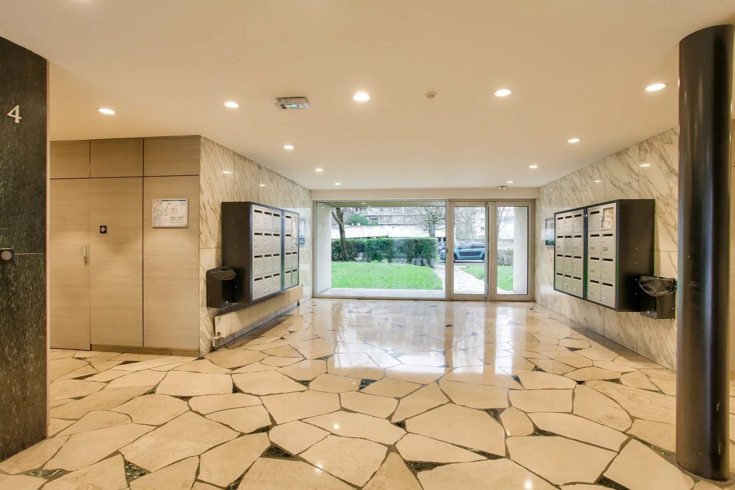 Appartement Courbevoie 87.20 m² 4 pièces Appartement Courbevoie 87.20 m² 85787420 14