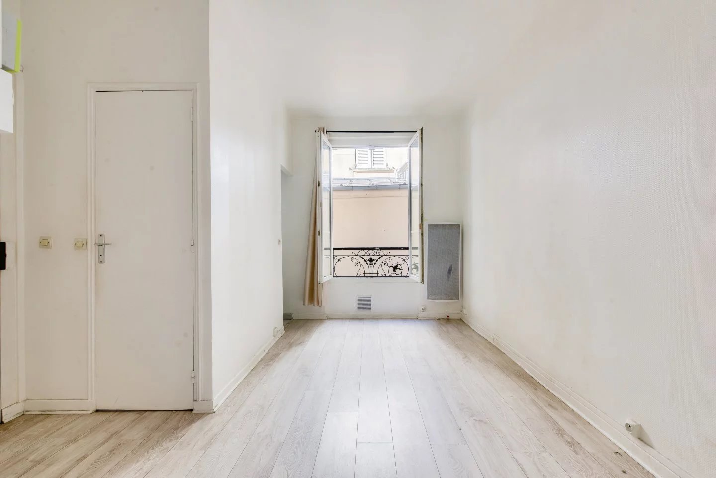 Appartement Levallois-Perret 19.81 m² 1 pièce Appartement Levallois-Perret 19.81 m² 85101764 7