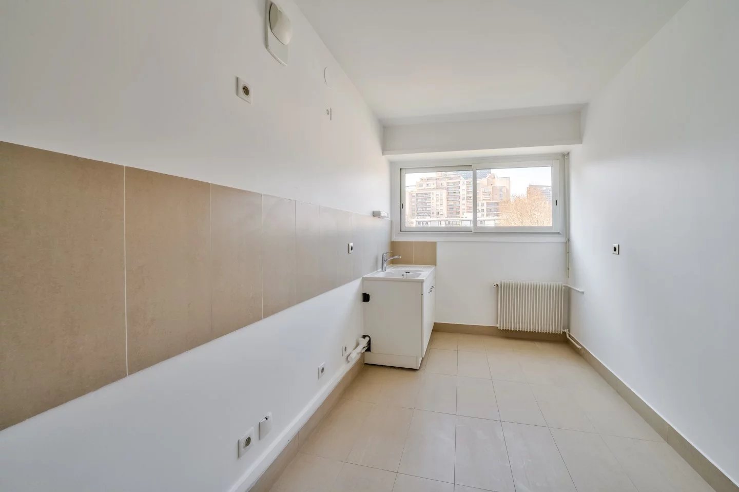 Appartement Courbevoie 87.20 m² 4 pièces Appartement Courbevoie 87.20 m² 85787420 10