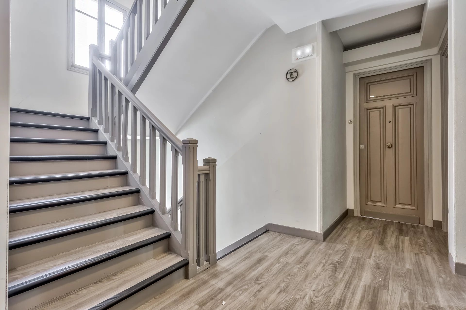 Appartement Boulogne-Billancourt 47.70 m² 2 pièces Appartement Boulogne-Billancourt 47.70 m² 85777505 7