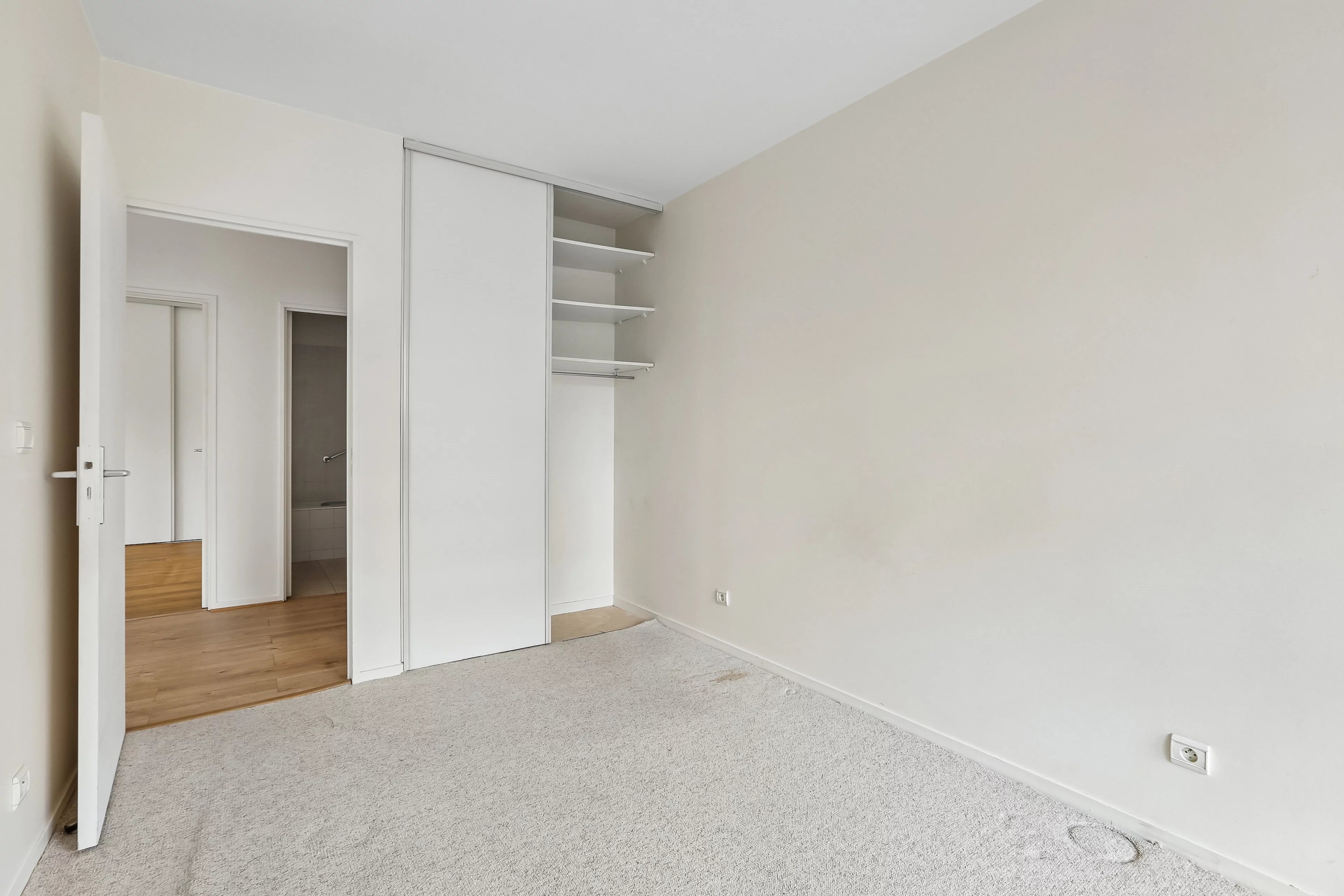 Appartement Paris 15ème 115.11 m² 6 pièces Appartement Paris 15ème 115.11 m² 87176498 15