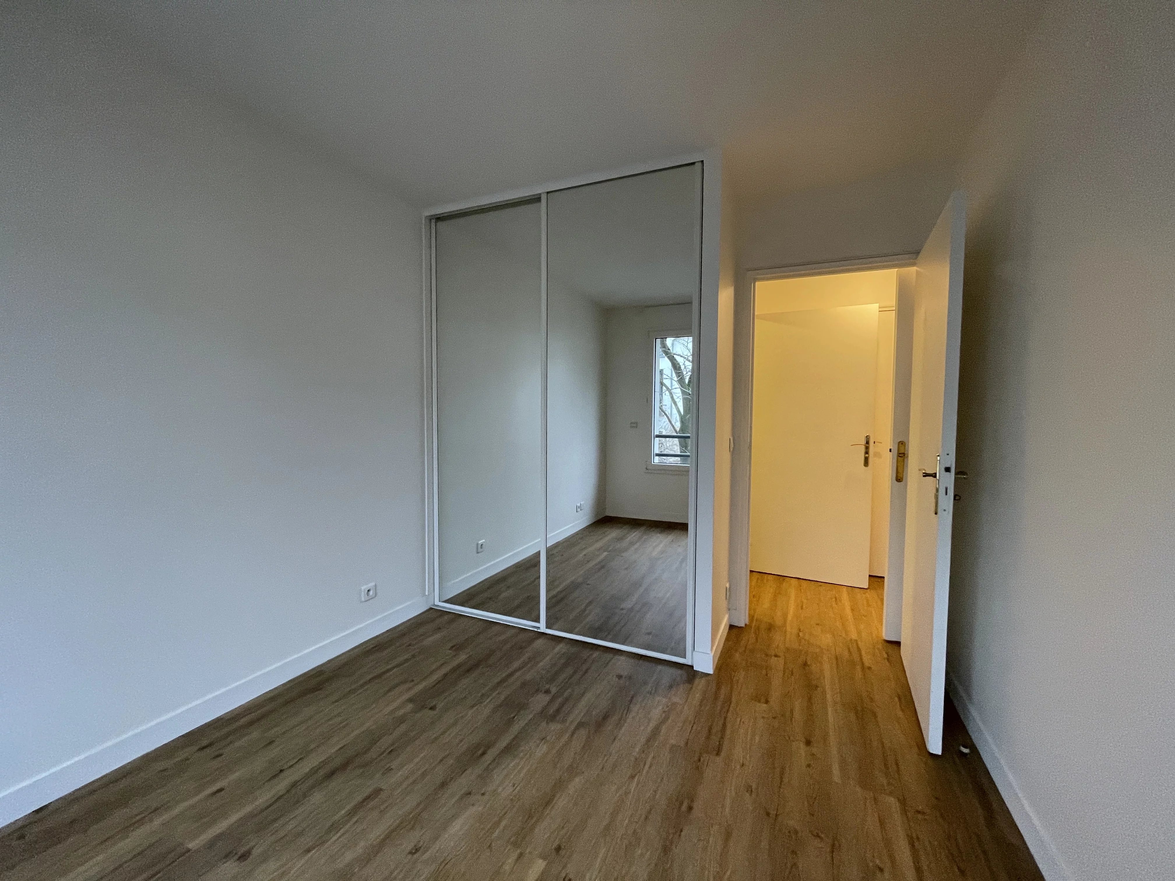 Appartement Courbevoie 47.95 m² 2 pièces Appartement Courbevoie 47.95 m² 86739741 5