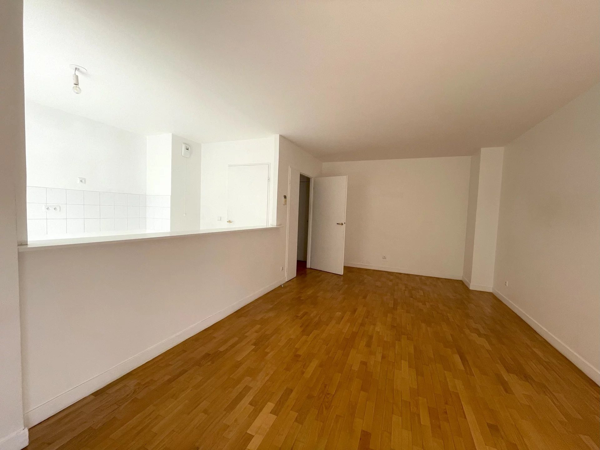 Appartement Levallois-Perret 51.90 m² 2 pièces Appartement Levallois-Perret 51.90 m² 86449382 2