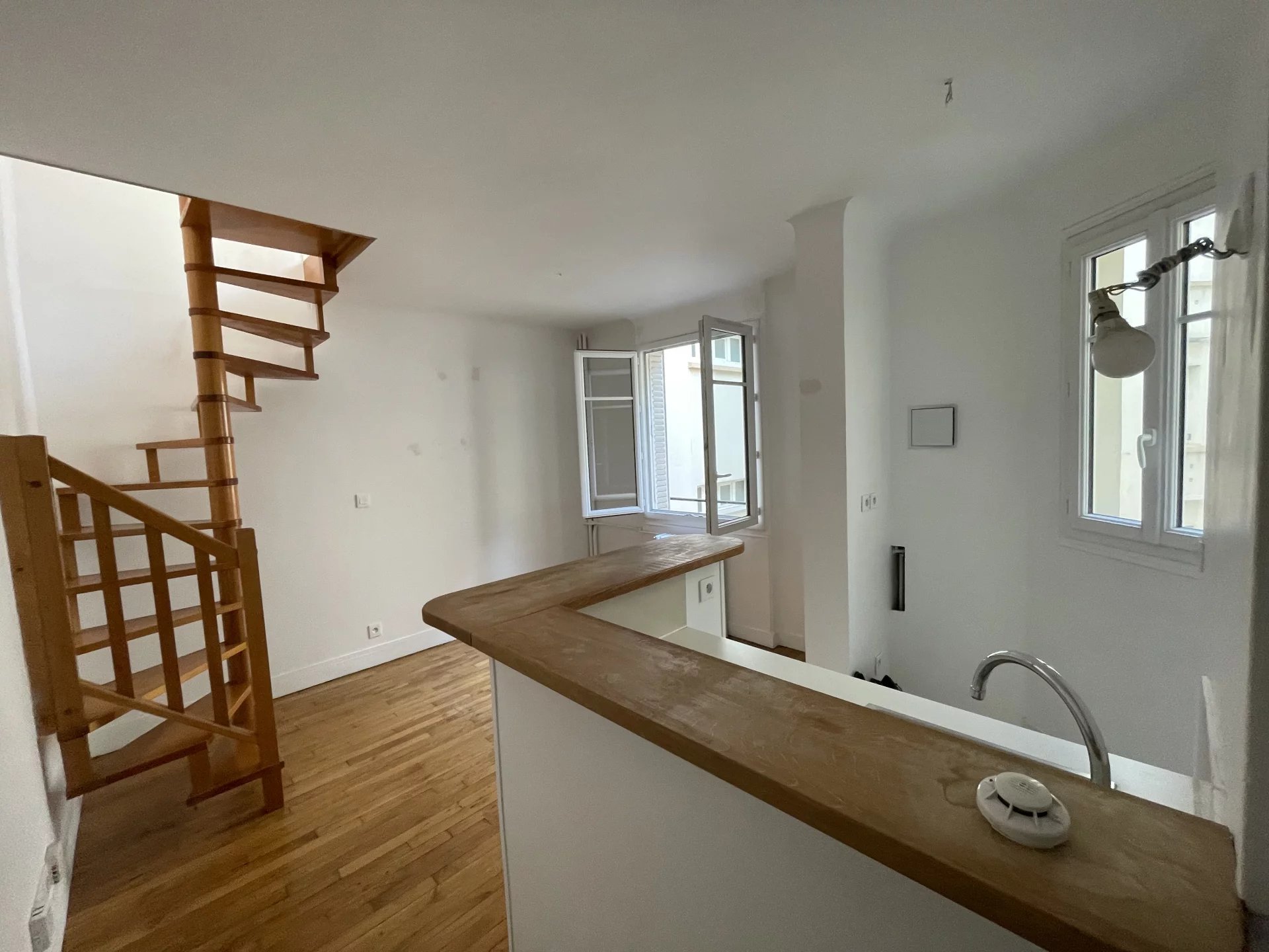 Appartement Paris 17ème 32.90 m² 2 pièces Appartement Paris 17ème 32.90 m² 86438655 1