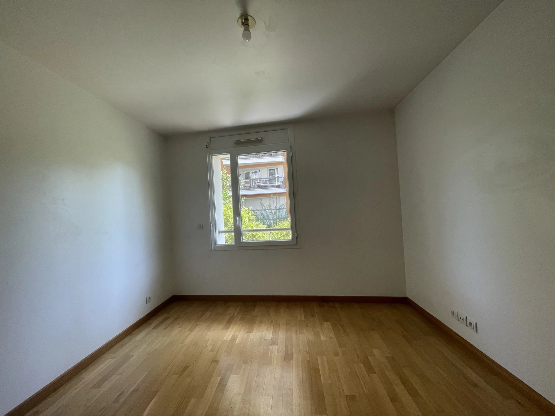 Appartement Issy-les-Moulineaux 67.60 m² 3 pièces Appartement Issy-les-Moulineaux 67.60 m² 87123268 8