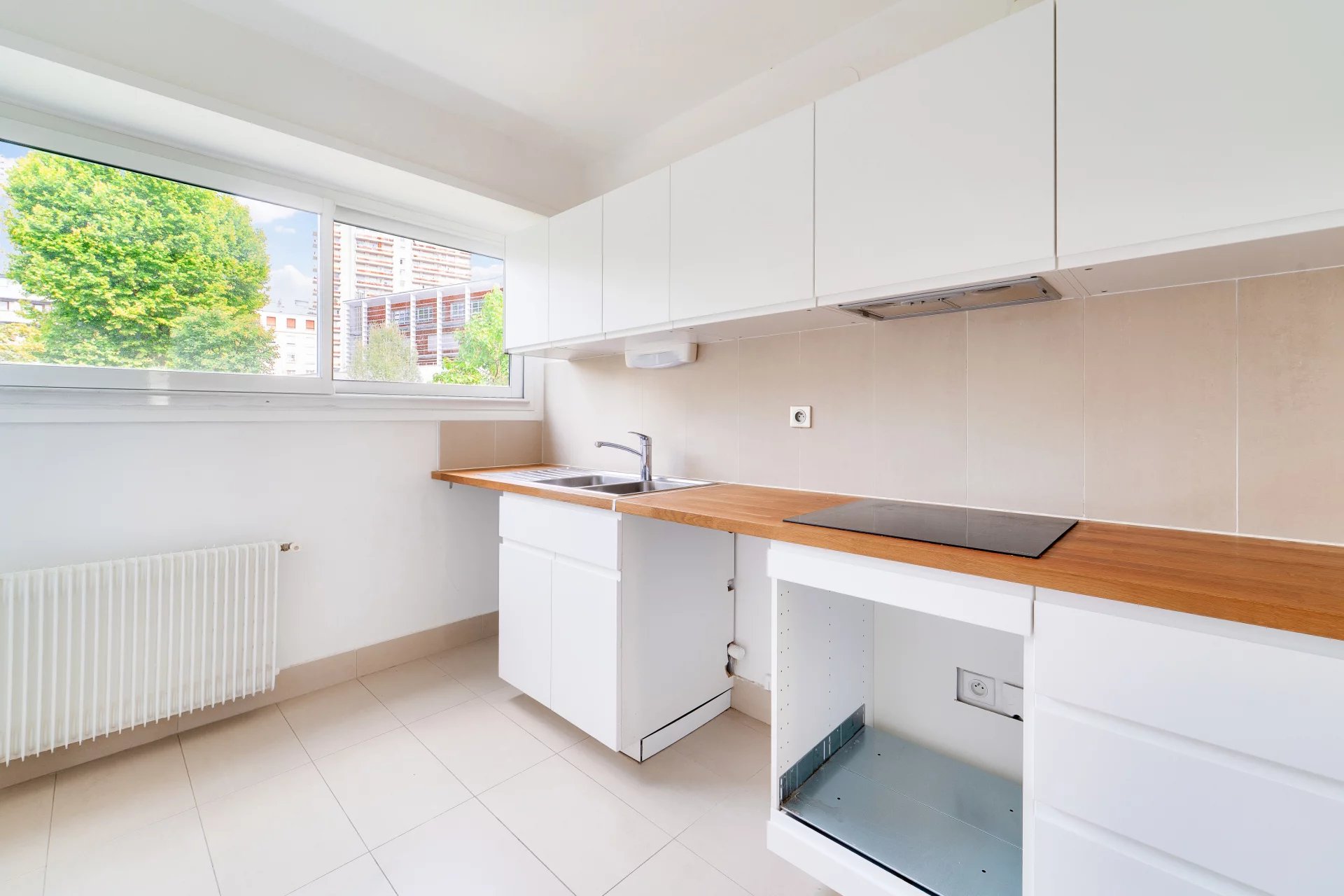Appartement Courbevoie 66.80 m² 3 pièces Appartement Courbevoie 66.80 m² 86837431 5