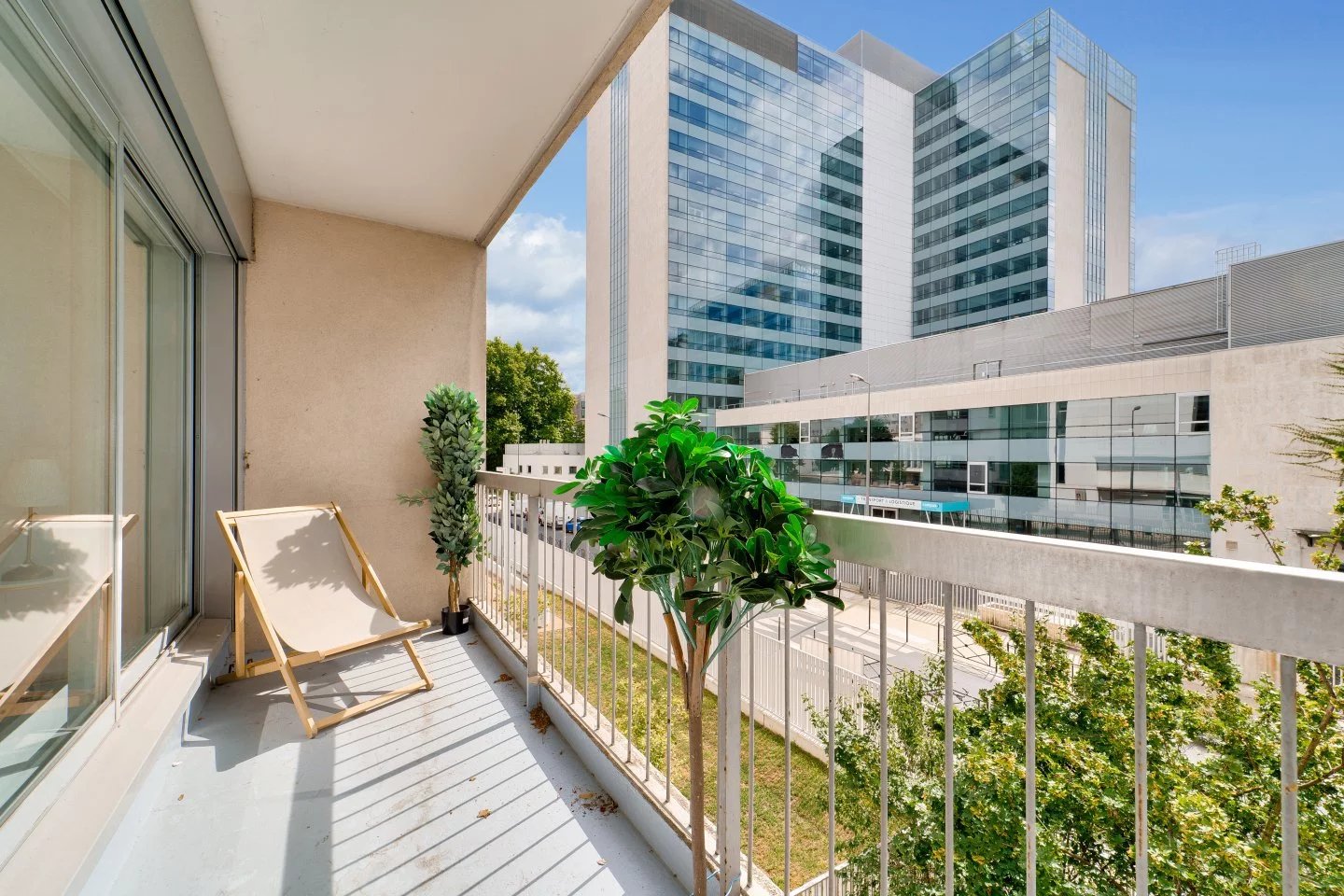 Appartement Courbevoie 71.30 m² 3 pièces Appartement Courbevoie 71.30 m² 86183198 2