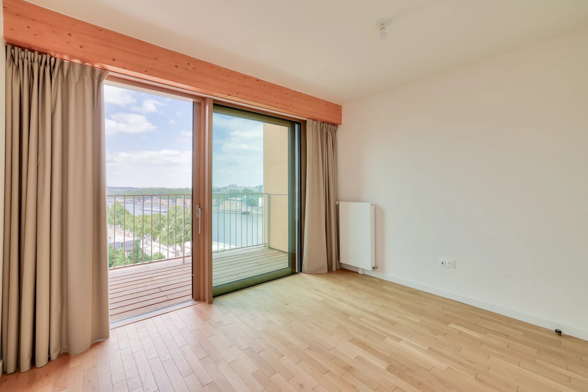 Appartement Paris 13ème 87.90 m² 4 pièces Appartement Paris 13ème 87.90 m² 85939559 8