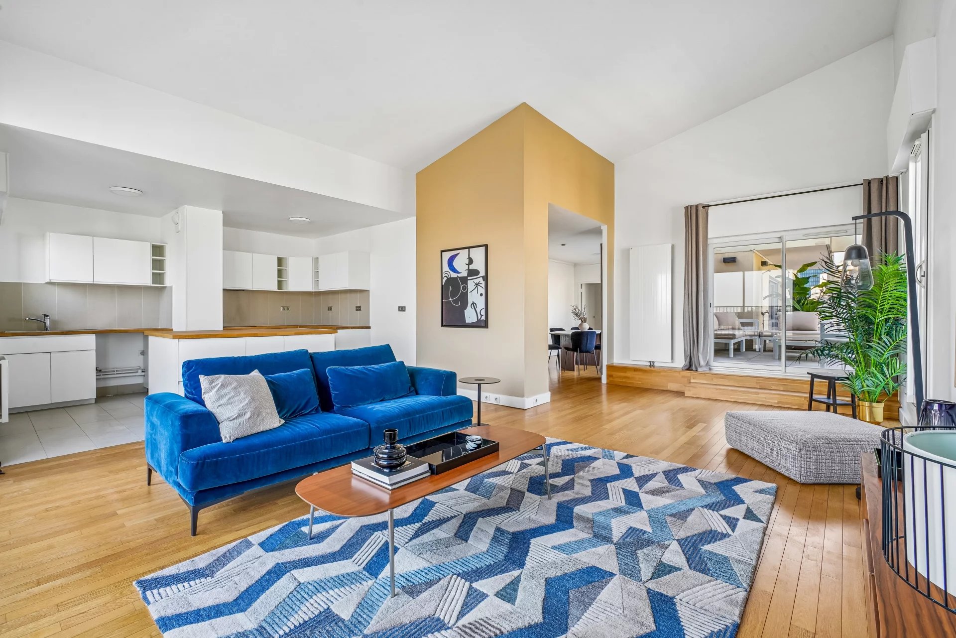 Appartement Courbevoie 128.80 m² 4 pièces Appartement Courbevoie 128.80 m² 86837143 3