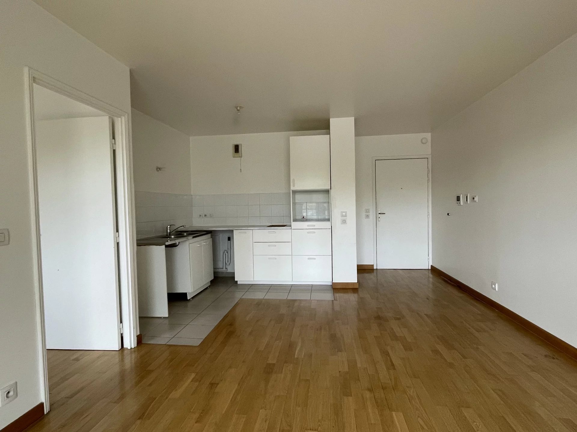 Appartement Issy-les-Moulineaux 42.00 m² 2 pièces Appartement Issy-les-Moulineaux 42.00 m² 86361950 3