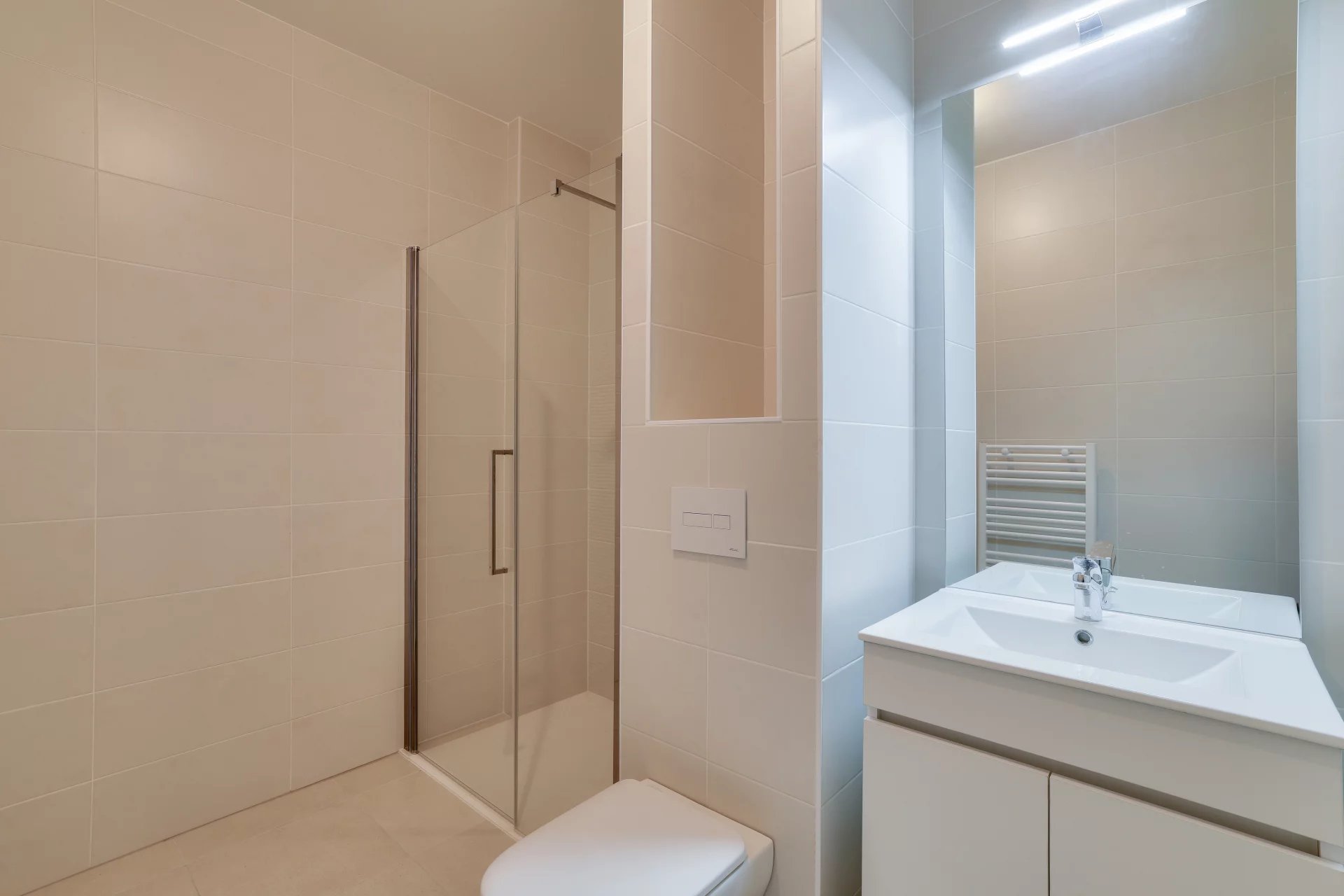 Appartement Paris 13ème 75.00 m² 3 pièces Appartement Paris 13ème 75.00 m² 85939651 4