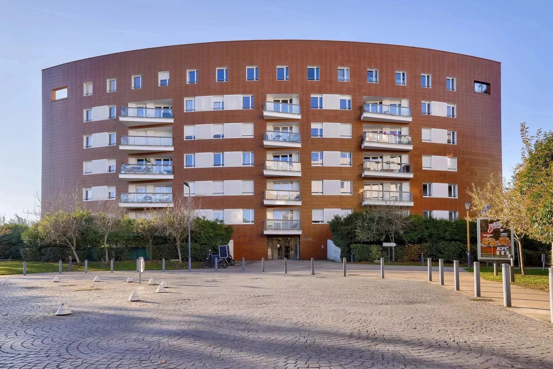 Appartement Issy-les-Moulineaux 42.00 m² 2 pièces Appartement Issy-les-Moulineaux 42.00 m² 86361950 7