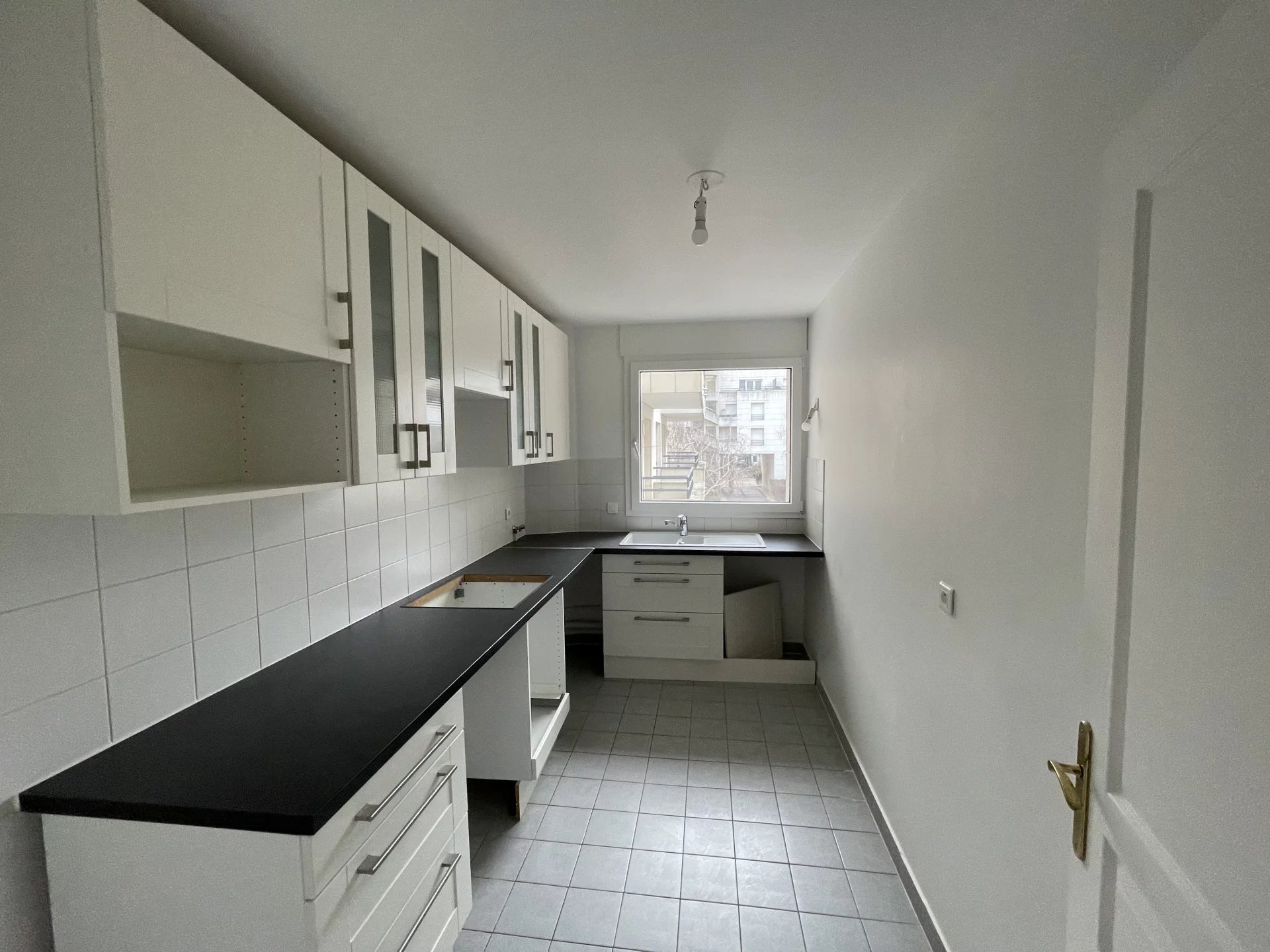 Appartement Courbevoie 67.35 m² 3 pièces Appartement Courbevoie 67.35 m² 86741590 5