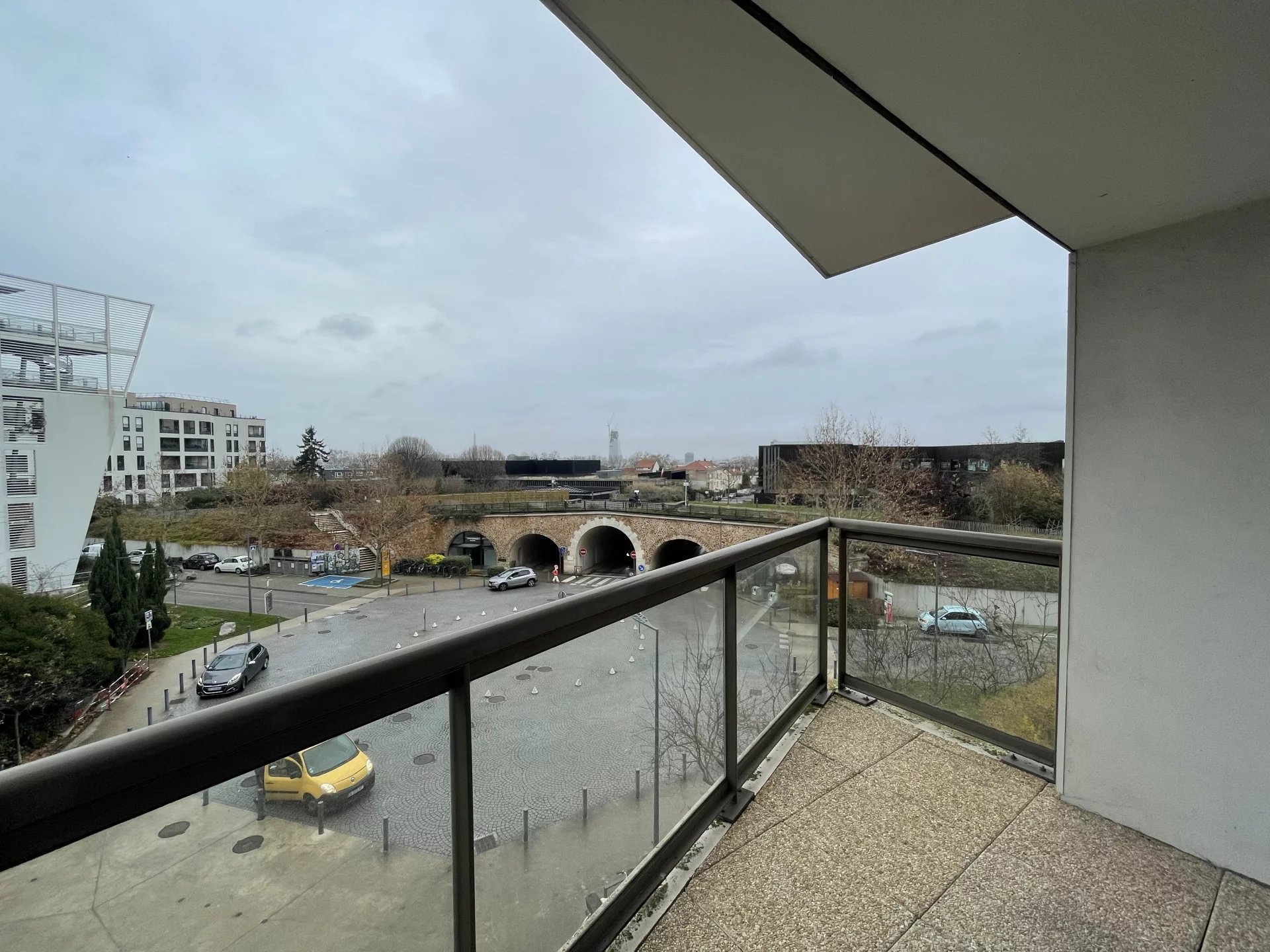 Appartement Issy-les-Moulineaux 42.00 m² 2 pièces Appartement Issy-les-Moulineaux 42.00 m² 86640042 3