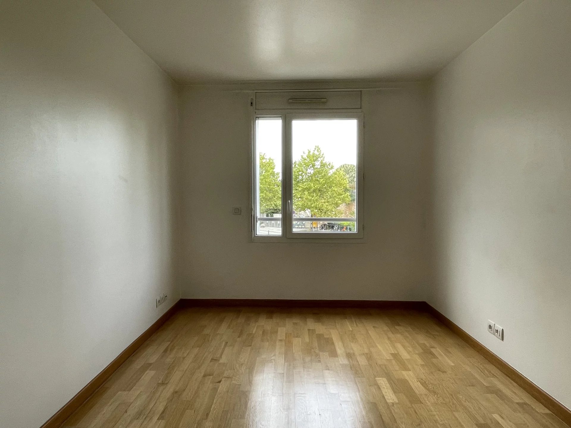 Appartement Issy-les-Moulineaux 42.00 m² 2 pièces Appartement Issy-les-Moulineaux 42.00 m² 86361950 5