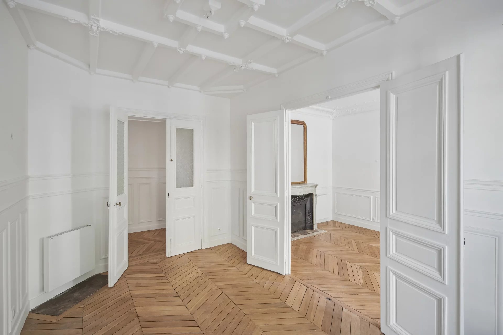 Appartement Paris 14ème 70.00 m² 3 pièces Appartement Paris 14ème 70.00 m² 87151944 2