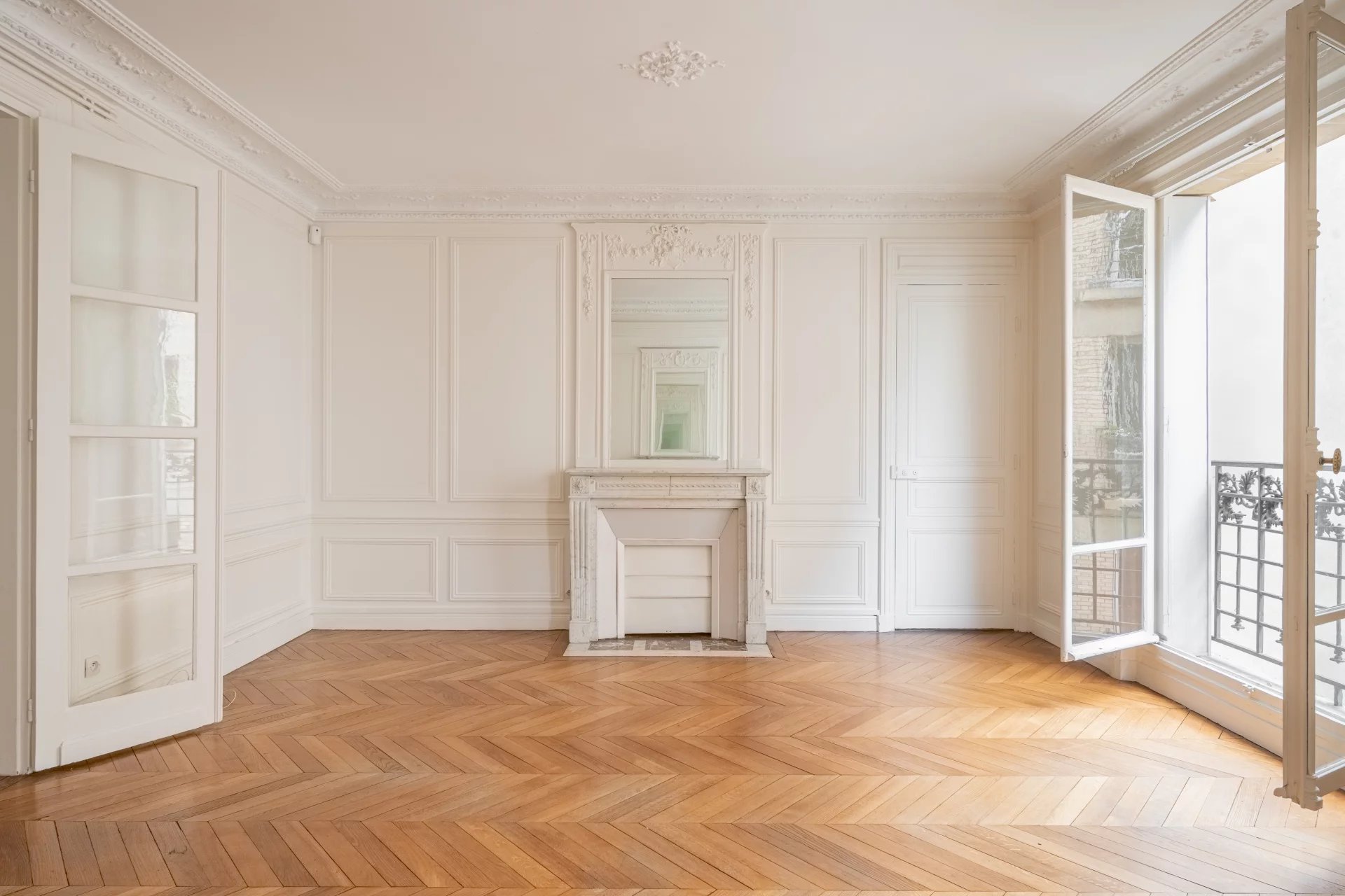 Appartement Paris 17ème 93.00 m² 4 pièces Appartement Paris 17ème 93.00 m² 86685722 4