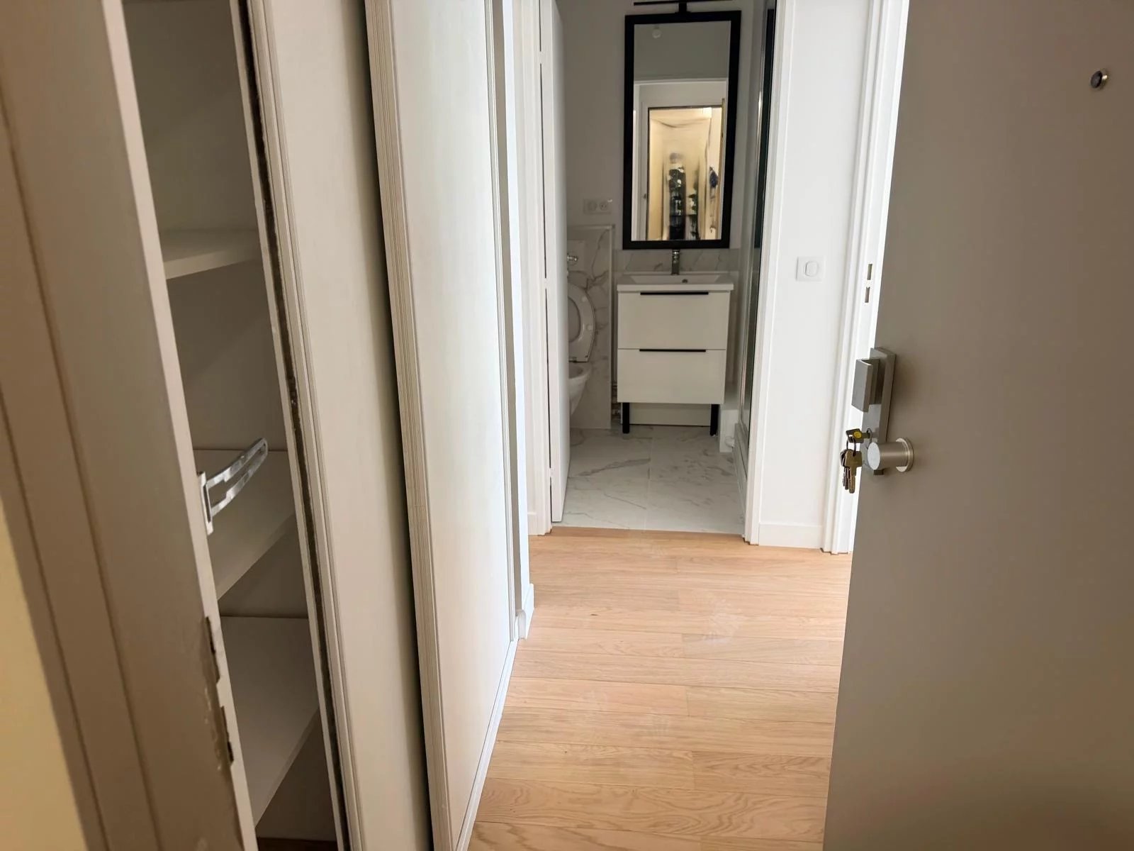 Appartement Levallois-Perret 26.40 m² 1 pièce Appartement Levallois-Perret 26.40 m² 87107045 6