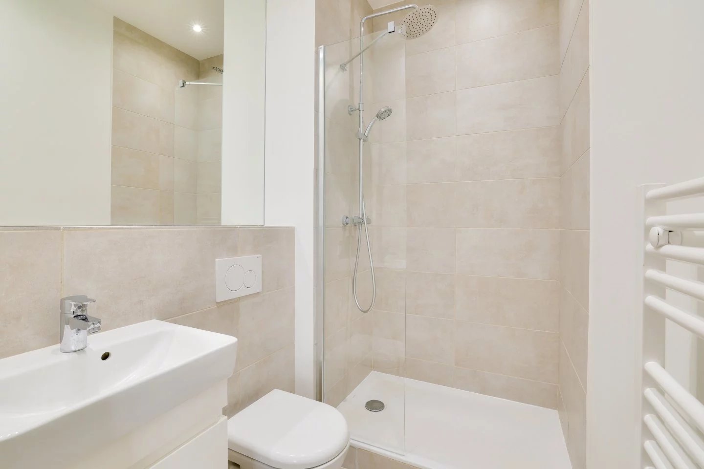 Appartement Paris 20ème 41.80 m² 3 pièces Appartement Paris 20ème 41.80 m² 85633732 10